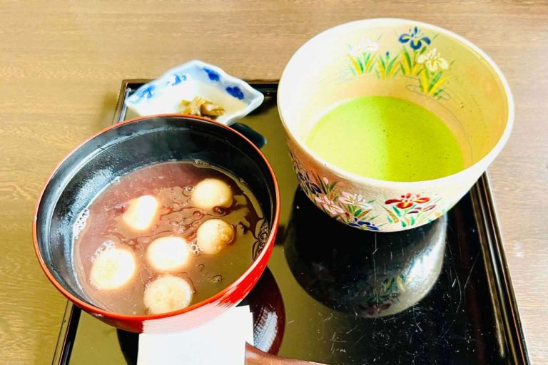 Sabo Sekikawa shiratama zenzai with green tea