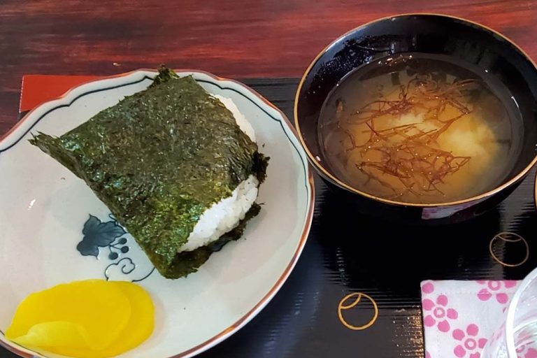 Yoshida Shoten rice ball set